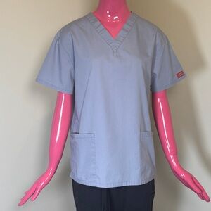 Dickies Gray V-Neck Scrub Top | Medium | Classic Fit